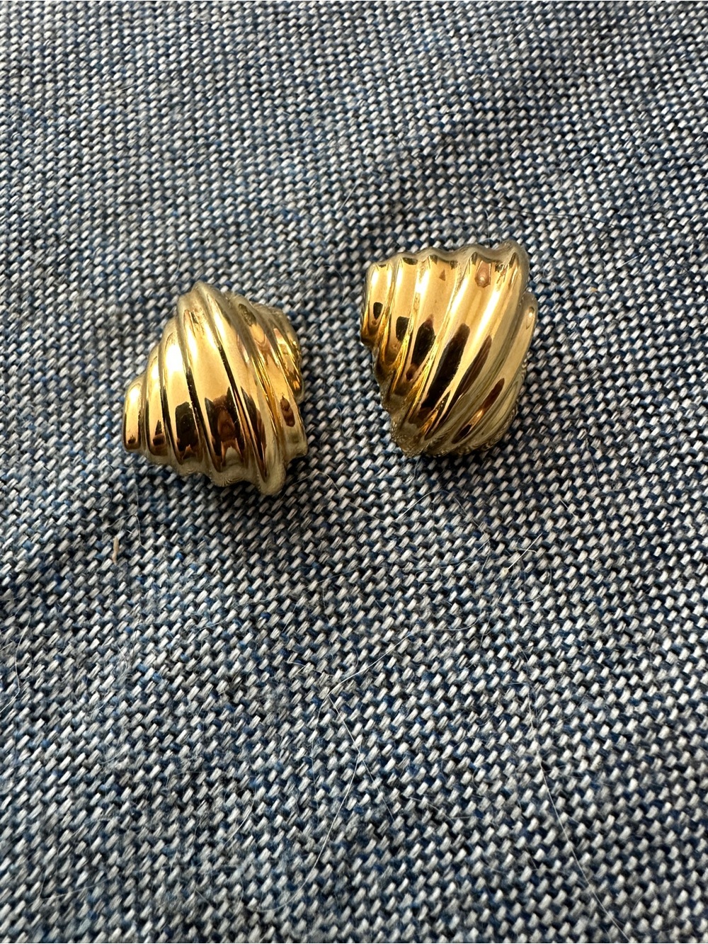 Gold Ribbed Dome Clip-On Earrings - vendome vintage